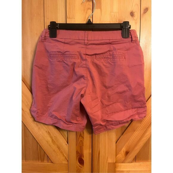 Old Navy shorts size 2 (1446) - Picture 2 of 3